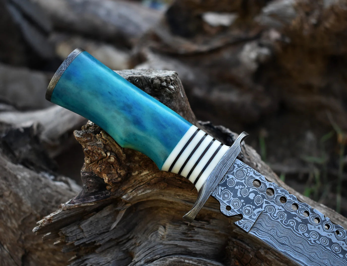 Custom Hunting Bowie Knife
