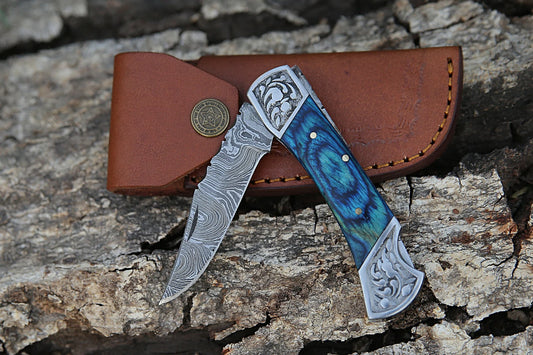 Back Lock Handmade Damascus Steel Pocket Knife Blue Wood