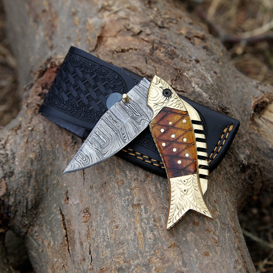 Handmade Damascus steel Personalized Pocket Knife